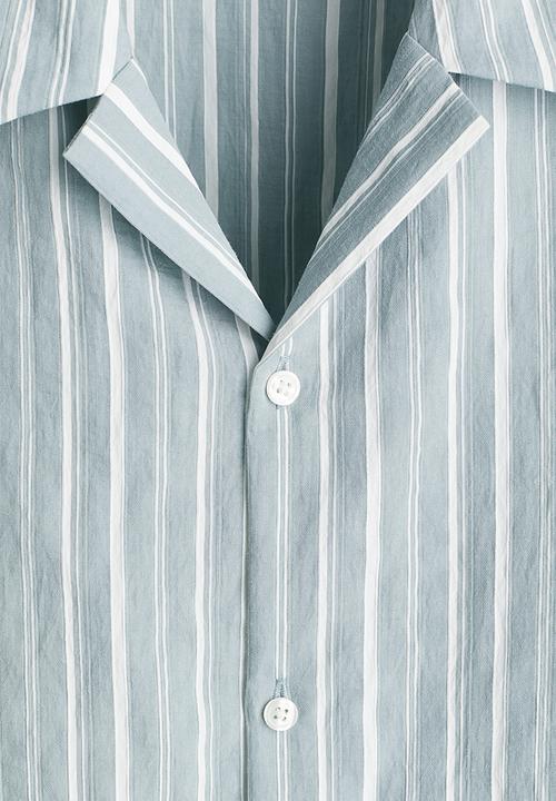 H&M - Regular fit lyocell-blend resort shirt - turquoise/striped