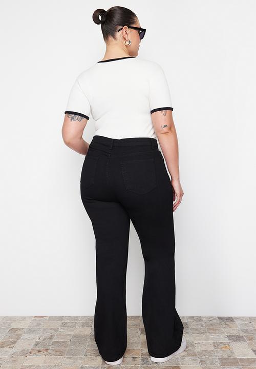 Trendyol - Plus size high waist stretch flare fit jeans - black
