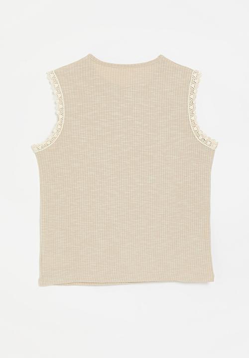 Pop Candy - Lace crochet armhole tank top - almond brown