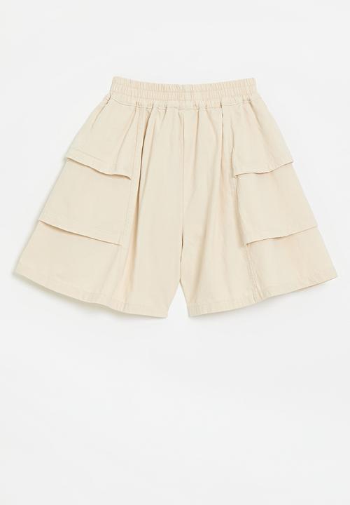 Pop Candy - Tiered shorts - cornsilk white