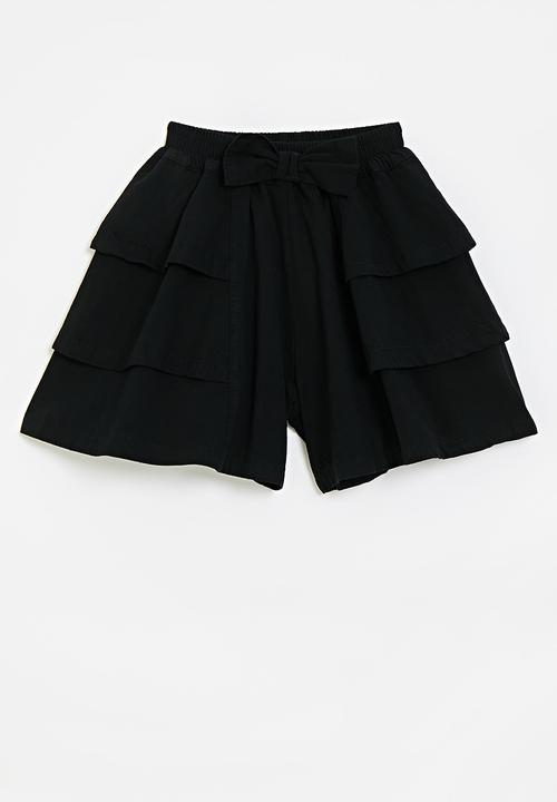 Pop Candy - Tiered shorts - eerie black
