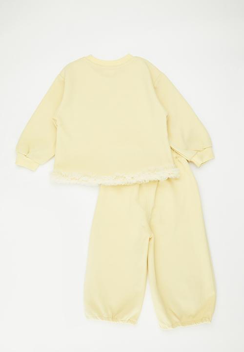 Pop Candy - Ruffled hem sweat top & pants set - light yellow