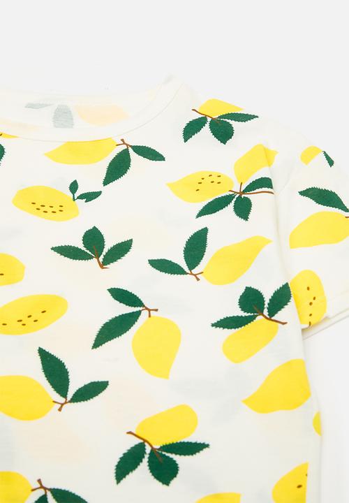 Pop Candy - Lemon all-over print pj top & shorts - white