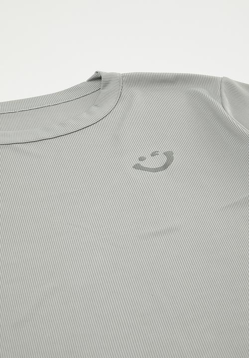 Pop Candy - Textured pj top with shorts - silver color/smiley face