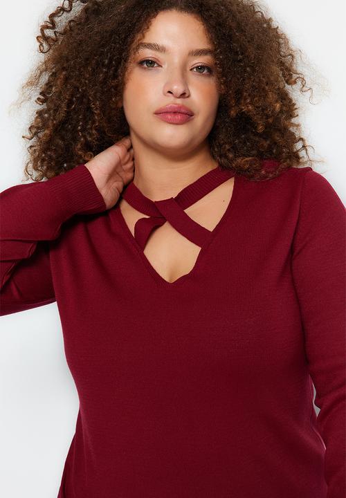 Trendyol - Plus size cut out sweater - bordeaux