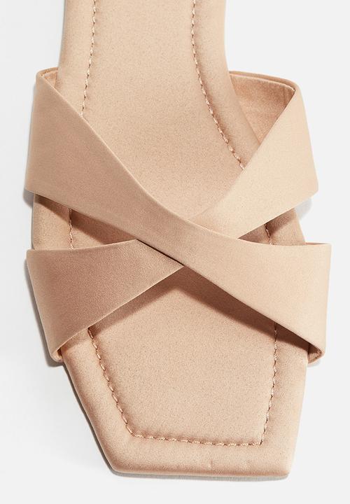 H&M - Crossover-strap sandals - peach pink