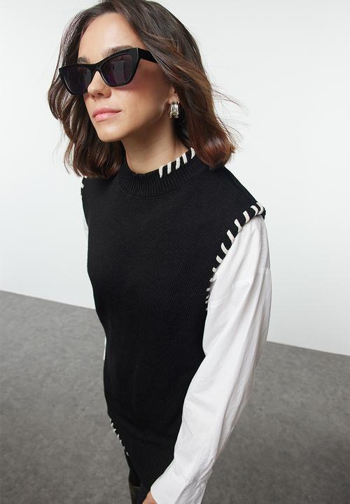 Trendyol - Knitwear Sweater with Stitching Detail - Black
