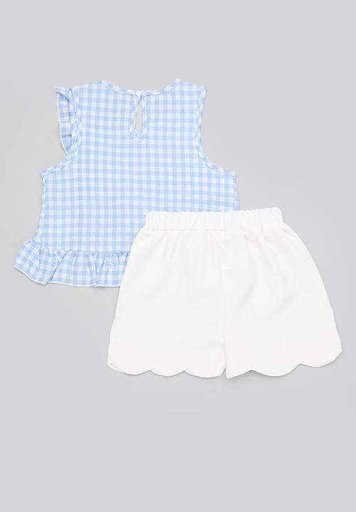 Pop Candy - Diagonal ruffle top with scallop hem shorts - light blue gingham/white