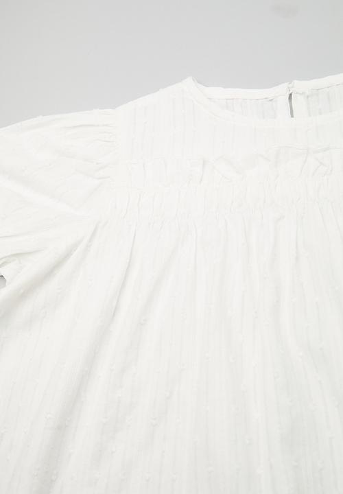 Pop Candy - Textured blouse with frayed wide leg 3/4 jeans - white/blue