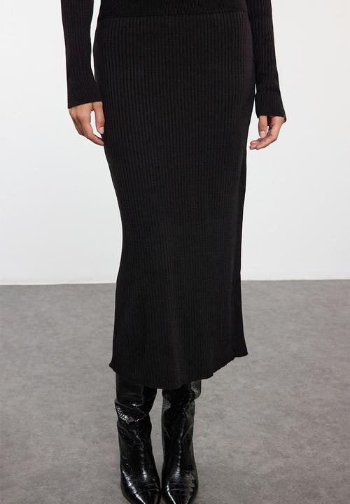 Trendyol - Knitwear Crop Skirt Set - Black