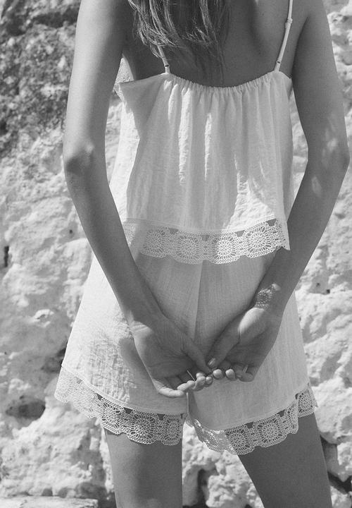 H&M - Embroidery-detail playsuit - white