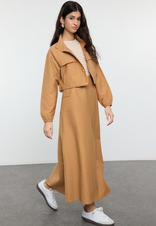 Trendyol - Parachute Fabric Camel Dress and Jacket Set - Camel