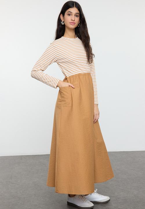 Trendyol - Parachute Fabric Camel Dress and Jacket Set - Camel
