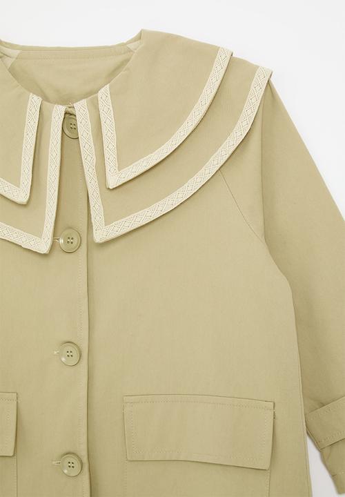 Pop Candy - Double pointed flat collar coat - sand brown/white