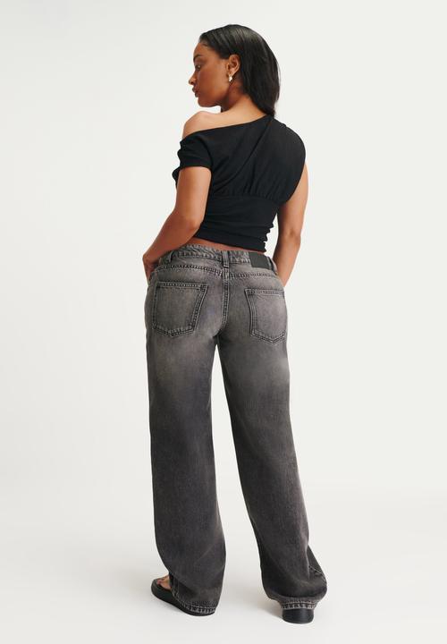 Cotton On - Curvy low rise straight jean - domino black