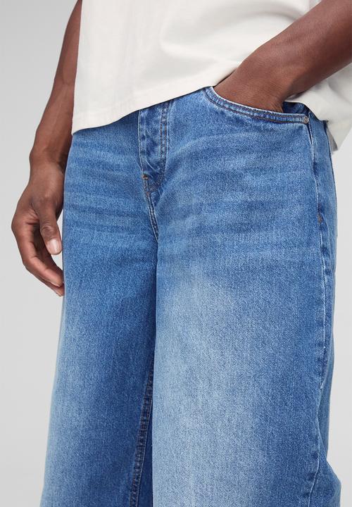 boohooMAN - Baggy Rigid Jean in Light Blue - Light Blue