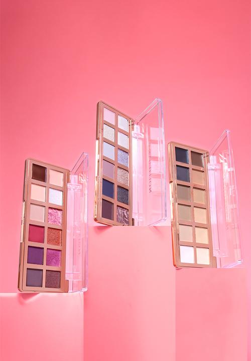 Revolution - The Celestial Icon Ethereal Nudes Palette
