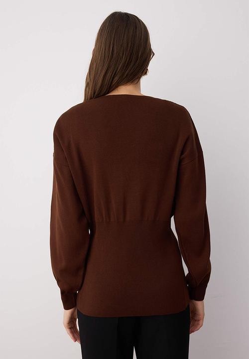 Trendyol - Button Detailed 2-Piece Viral Knitwear Cardigan-Blouse Set - Brown