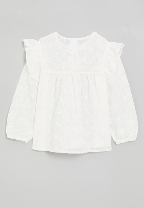 Pop Candy - Broderie ruffle sleeve top - white