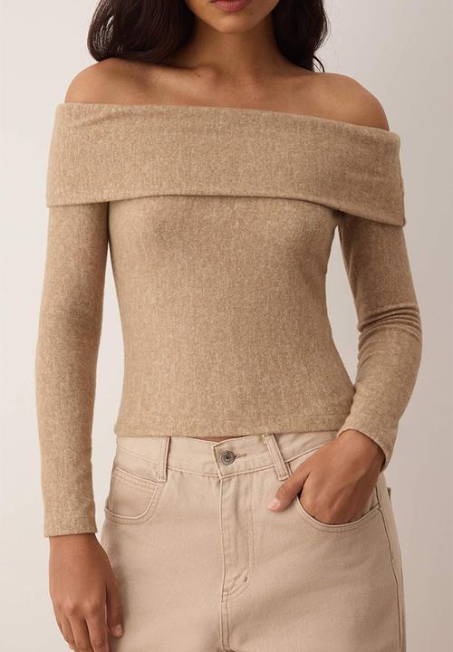 Trendyol - Carmen Collar Fitted/Slim Fit Knitted Blouse  - Beige
