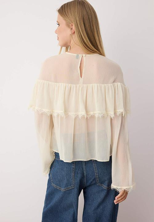 Trendyol - Chiffon Lace Detailed Round Neck Woven Blouse - Ecru