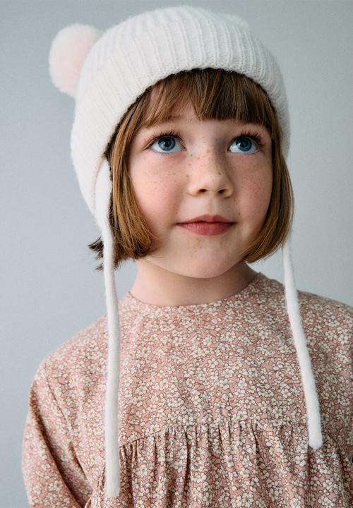 MANGO - Beanie Pompon - Light/Pastel Brown
