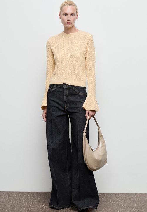 MANGO - Sweater huevo - light/pastel yellow