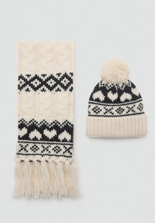 MANGO - Beanie heart - Light Beige
