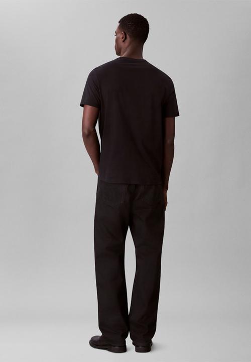Calvin Klein - Ss Glitched Logo Eu Classic Tee - Black 