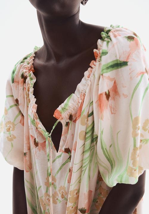H&M - Drawstring-detail dress - light pink floral
