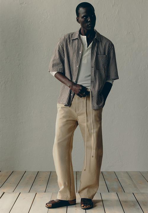 H&M - Regular fit short-sleeved shirt - brown gingham check