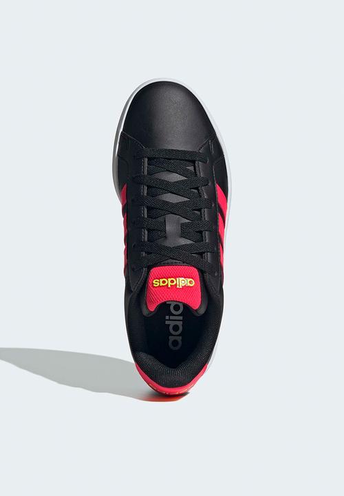 adidas Performance - Grand Court 3.0 J - Core Black/Lucid Red/Lucid Lemon