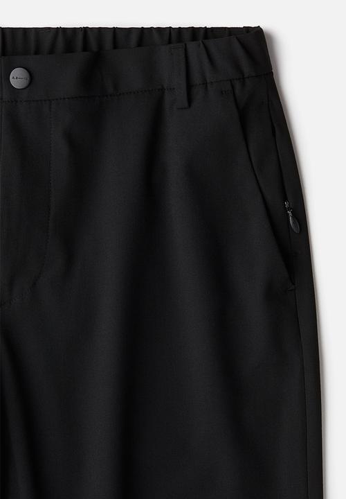 H&M - Slim fit trousers - black