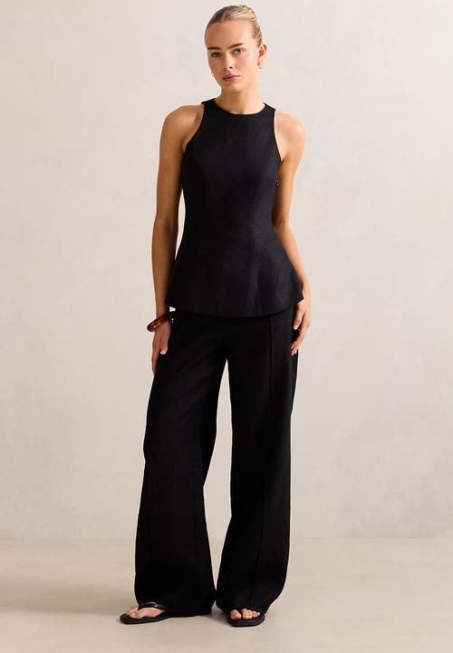 Forever New - Liliana Linen Top
