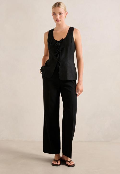 Forever New - Tia Tie Front Waistcoat - Black