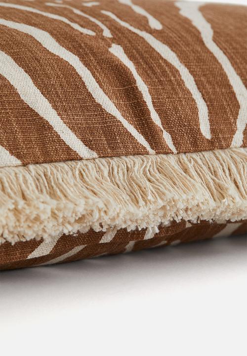 H&M - Fringed linen-blend cushion cover - light brown/zebra print