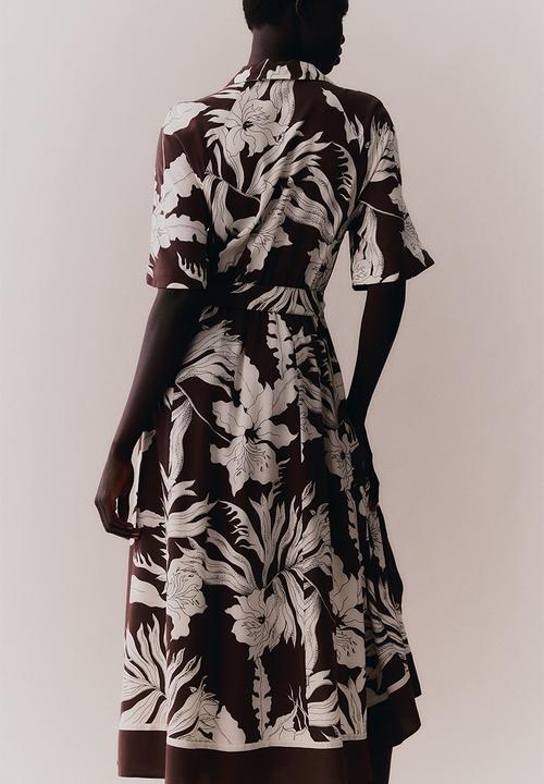 H&M - Tie-belt shirt dress - dark brown floral 