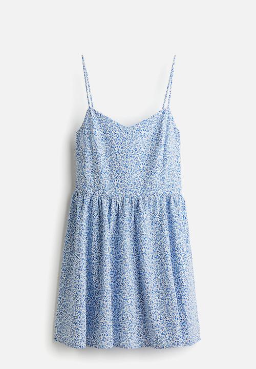 H&M - Flared-skirt cotton dress -  white & blue floral