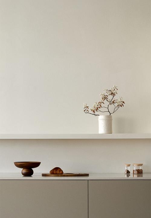 H&M - Asymmetric mango wood cutting board - brown