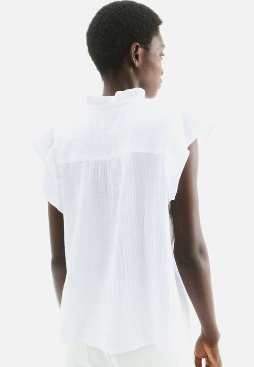 H&M - Flutter-sleeved muslin blouse - white
