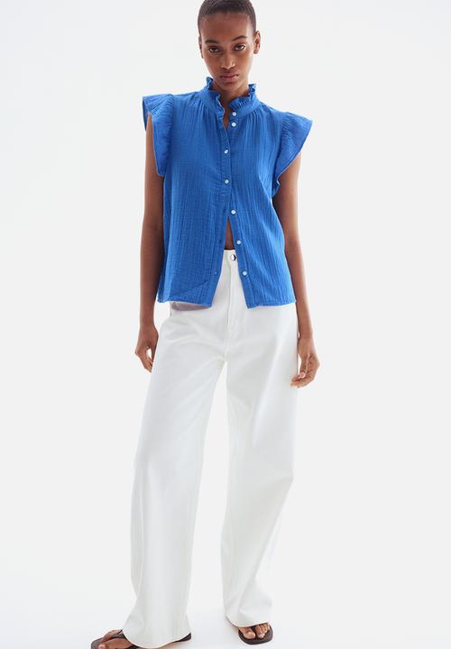 H&M - Flutter-sleeved muslin blouse - blue