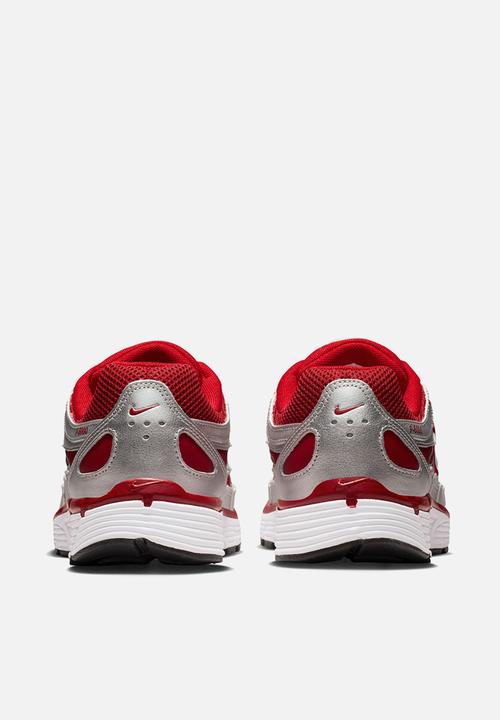 Nike - P-6000