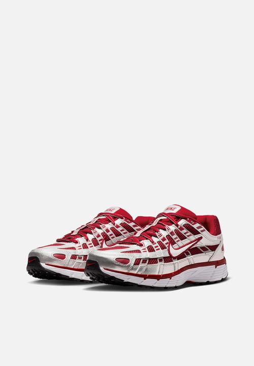 Nike - P-6000