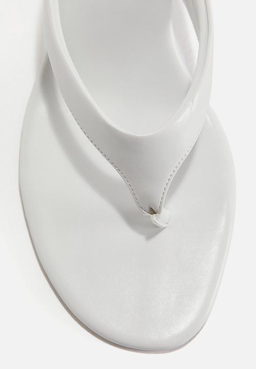 H&M - Heeled sandals - white