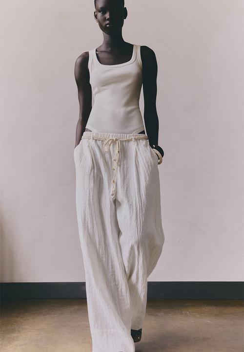 H&M - Macramé-belt trousers - white
