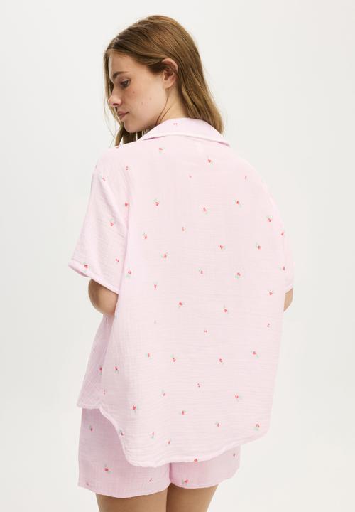 Cotton On - Relax Short Sleeve Sleep Set - Christmas Holly Blushing Bride