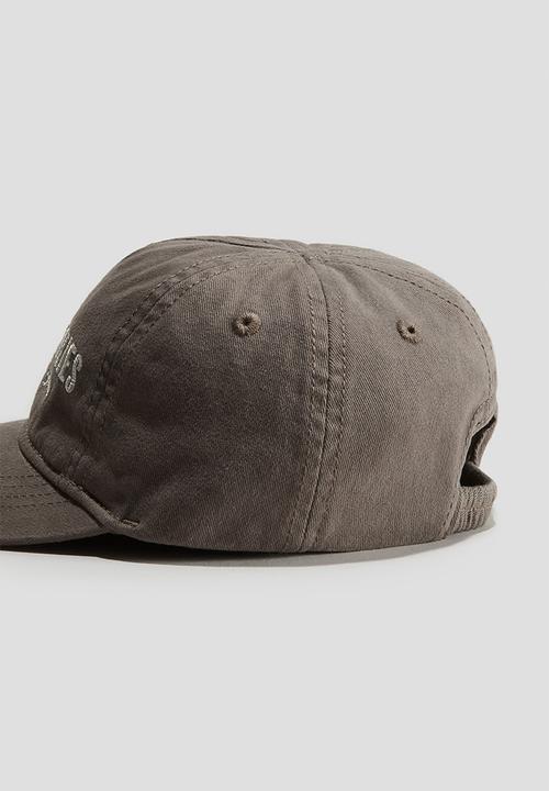 H&M - Cotton cap - dark mole/new discoveries