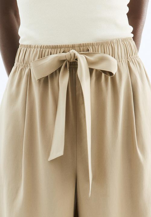 H&M - Wide tie-belt trousers - beige