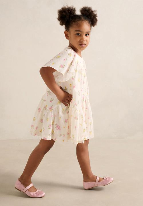 Forever New - Dove Girls Curved Panel Flutter Dress - Dove Floral