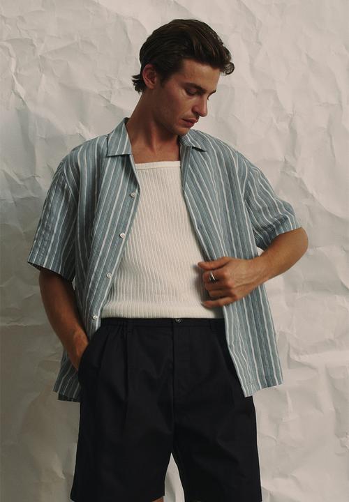 H&M - Relaxed fit linen-blend shorts - navy blue